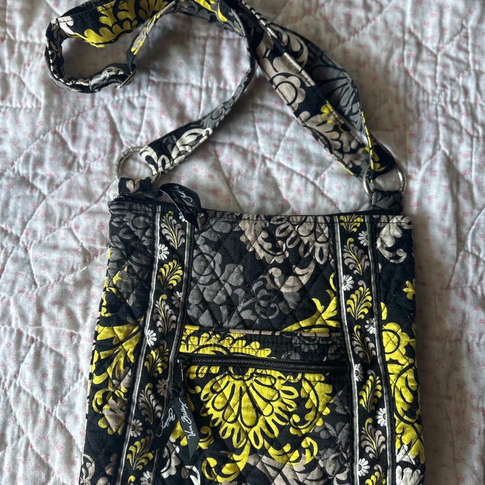 Vera Bradley Crossbody Hobo purse